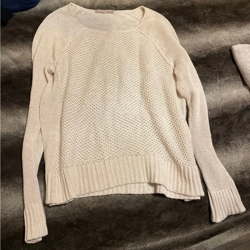Banana Republic Sweater M size Cream Ivory - Picture 2 of 7